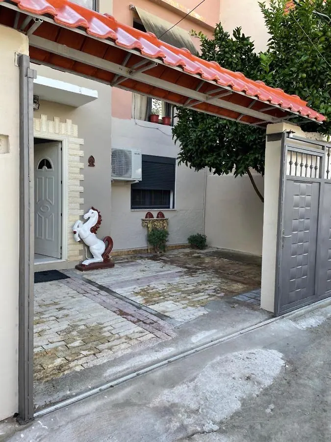Royal House Apartment Elbasan 0*,  Albania